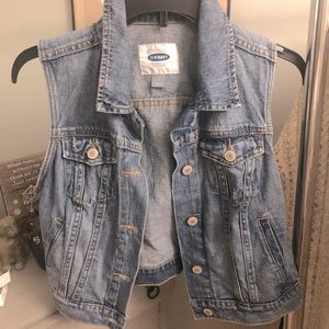 Women’s denim vest size small petite